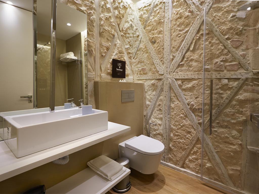 Sonel Investe Madalena 287 Boutique Apartments By Get Your Stay Lisbona Esterno foto